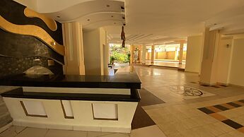 Lux Suites shanzu Seafront Apartments