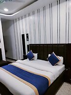 HOTEL OM