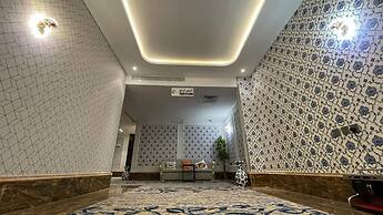 Green Hills Hotel