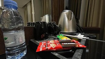Green Hills Hotel