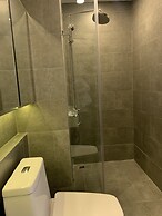 APARTMENT 1BR FREE POOL GYM STEAM&SAUNA