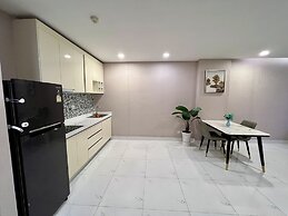 APARTMENT 1BR FREE POOL GYM STEAM&SAUNA