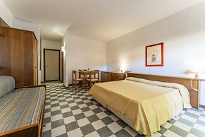 Giannella Beach Residence Apartment