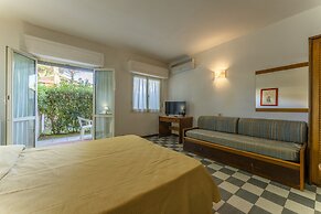 Giannella Beach Residence Apartment
