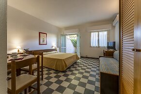Giannella Beach Residence Apartment