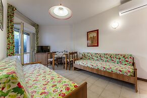 Giannella Beach Residence Apartment