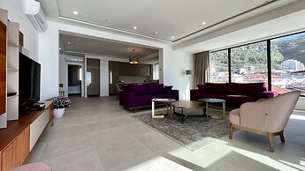 Sunraf Luxe Apartments