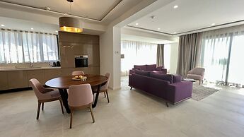 Sunraf Luxe Apartments