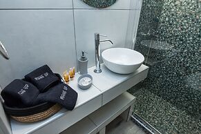Metaxourgio 2 Bd Gem for Urban Explorers