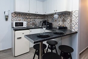 Metaxourgio 2 Bd Gem for Urban Explorers