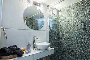 Metaxourgio 2 Bd Gem for Urban Explorers