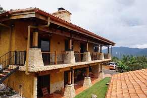 Hotel Pico Colorado