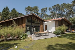 Salty Woods Lodge