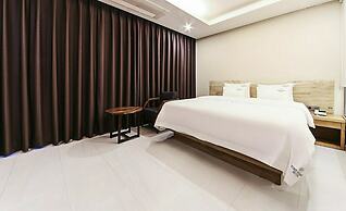 Time Square Hotel