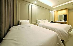 Time Square Hotel