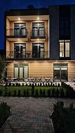 Avenue 30 Hotel