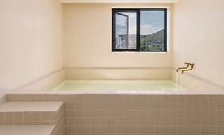 Hound Hotel Gijang-osiria
