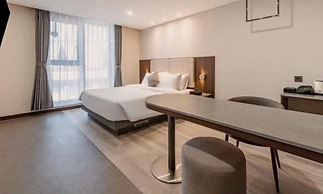 Hound Hotel Gijang-osiria