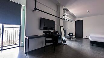 REZ Hotel Semarang