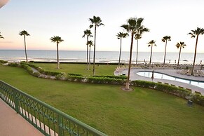 Sonora Spa Beachfront