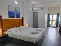 Hotel Auro Maison