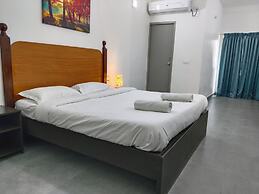 Hotel Auro Maison