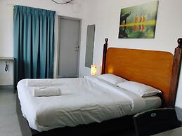 Hotel Auro Maison