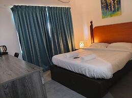 Hotel Auro Maison