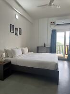 Hotel Auro Maison