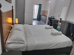 Hotel Auro Maison