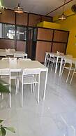 Hotel Auro Maison