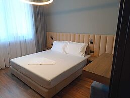 Toka Hotel Restaurant