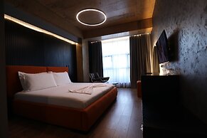 Toka Hotel Restaurant