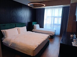 Toka Hotel Restaurant