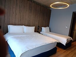 Toka Hotel Restaurant