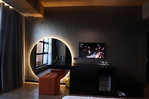 Toka Hotel Restaurant