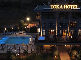Toka Hotel Restaurant