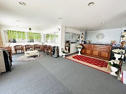 Kata Place Hotel