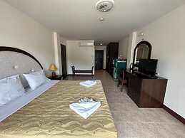 Kata Place Hotel