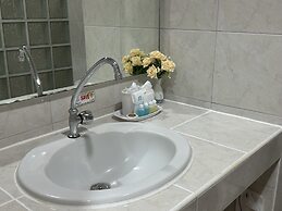Kata Place Hotel