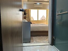 Hassan Pyramids Hotel