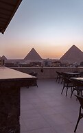 Hassan Pyramids Hotel