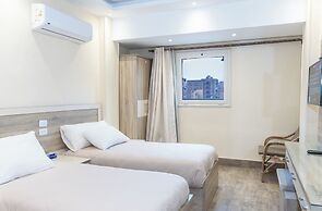 Hassan Pyramids Hotel