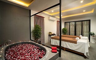 Koulen Central Hotel