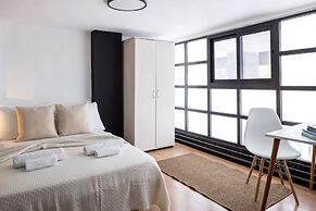 Artsy Nest in Haifa CTR by Sea N' Rent