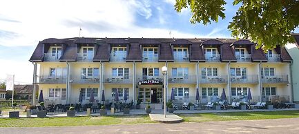 Holdvirág Hotel