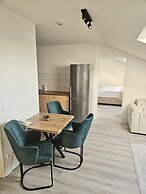 Holdvirág Hotel