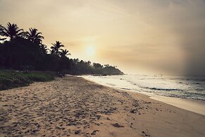 Naomi Beach Resort
