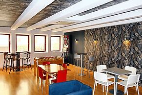 Mola Hostel Burgos