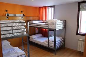 Mola Hostel Burgos